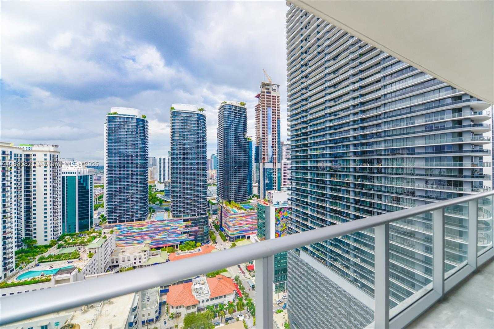 Small Image of 1100 SOUTH MIAMI AVE #3207, Miami Number 5