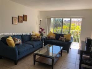 Small Image of 5231 GENEVA WAY #306, Doral Number 4