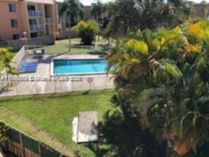 Small Image of 5231 GENEVA WAY #306, Doral Number 7