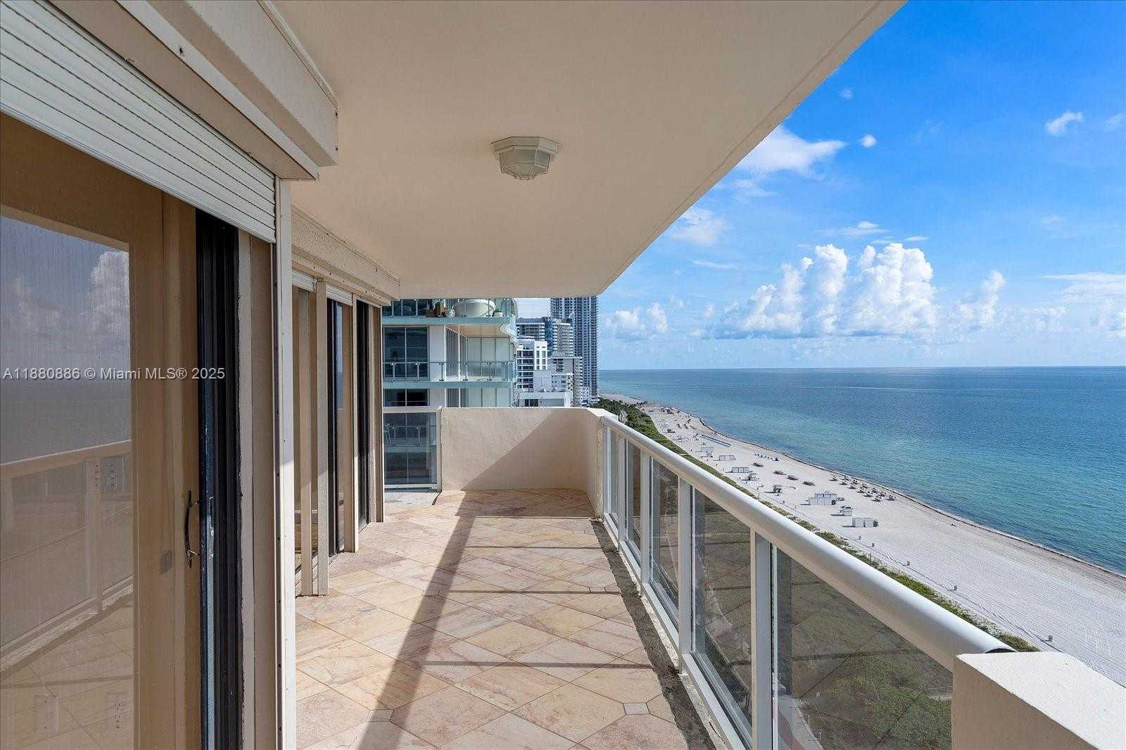 Small Image of 5757 COLLINS AVE #2106, Miami Beach Number 32