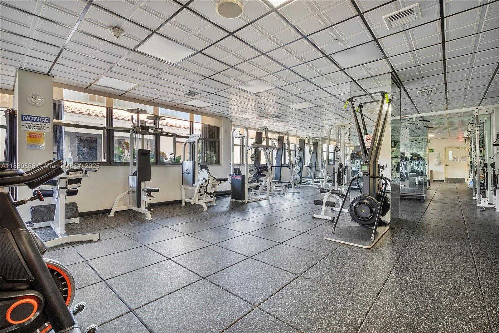 Small Image of 5757 COLLINS AVE #2106, Miami Beach Number 43