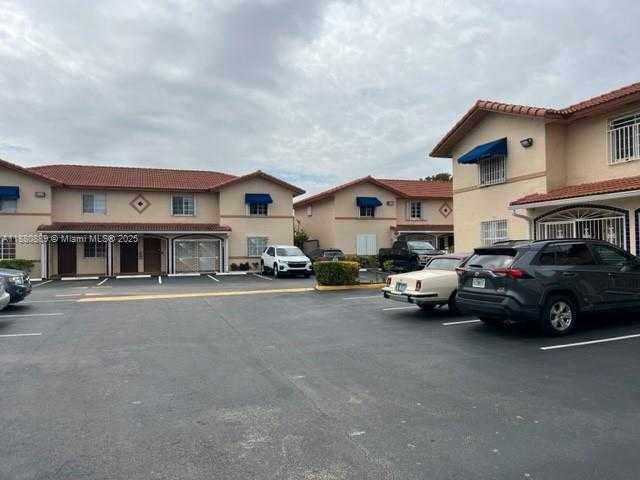 Small Image of 2208 WEST 74TH ST #202-21, Hialeah Number 22