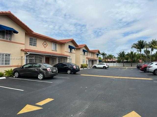 Small Image of 2208 WEST 74TH ST #202-21, Hialeah Number 23