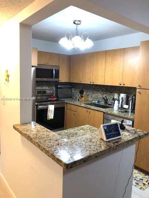 Small Image of 9011 SOUTH WEST 138TH ST #8-2, Miami Number 5