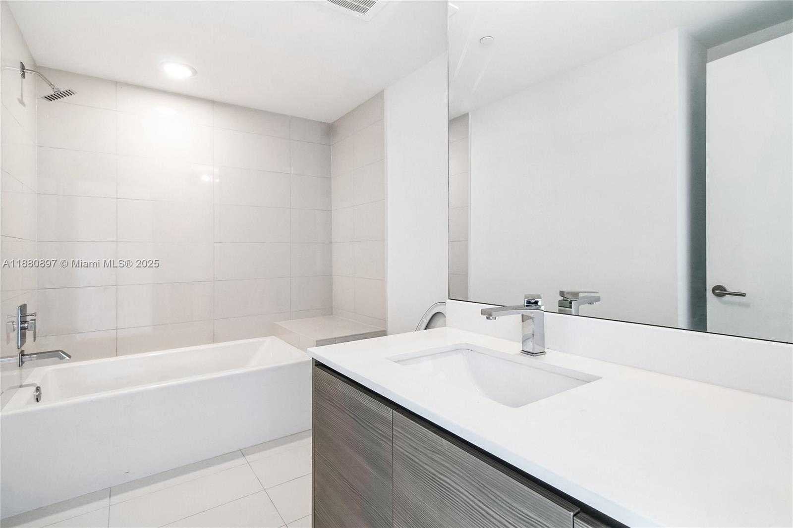 Small Image of 460 NORTH EAST 28TH ST #3507, Miami Number 10