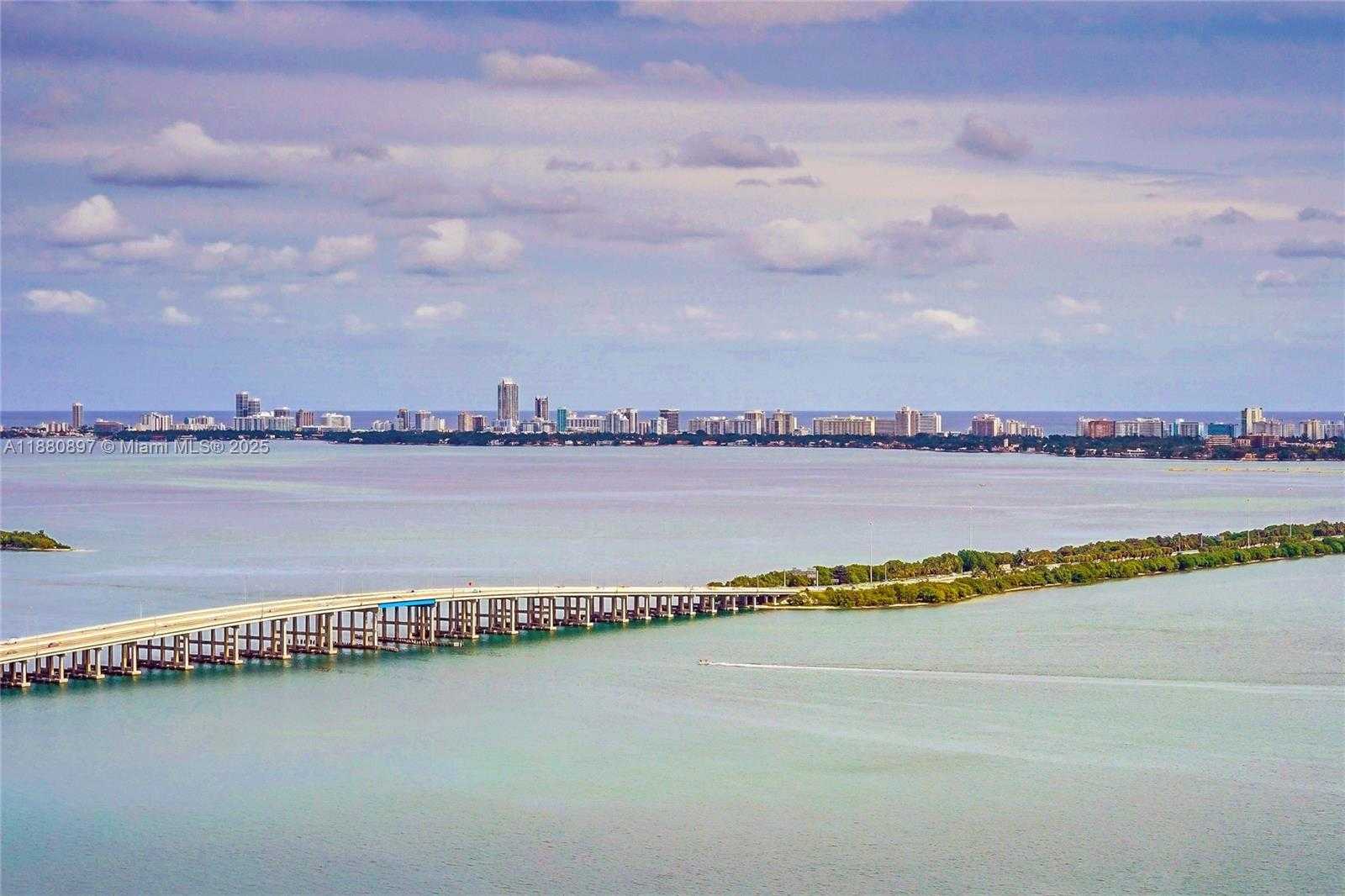 Small Image of 460 NORTH EAST 28TH ST #3507, Miami Number 17