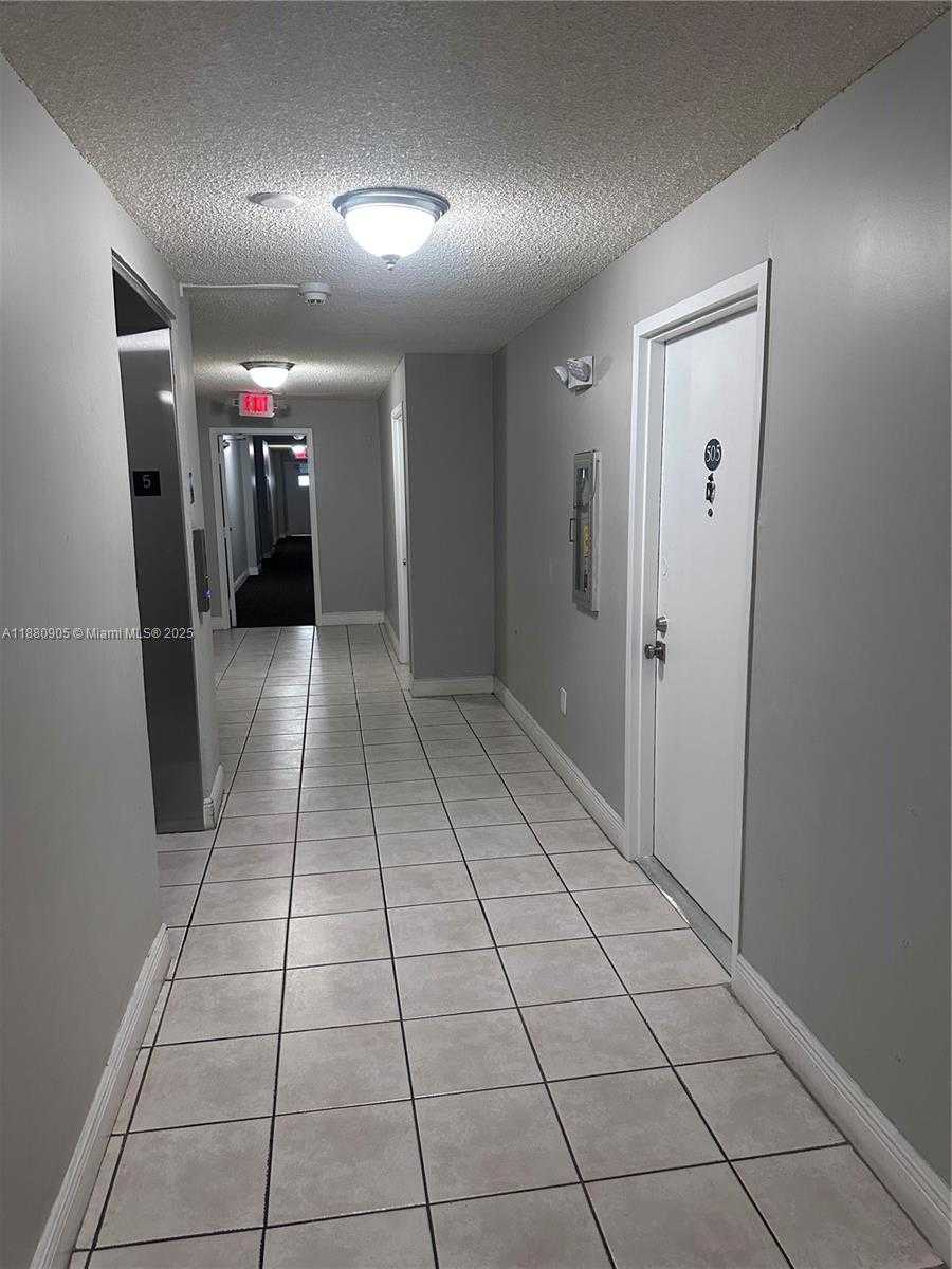 Small Image of 210 SOUTH WEST 11TH ST #505, Miami Number 17