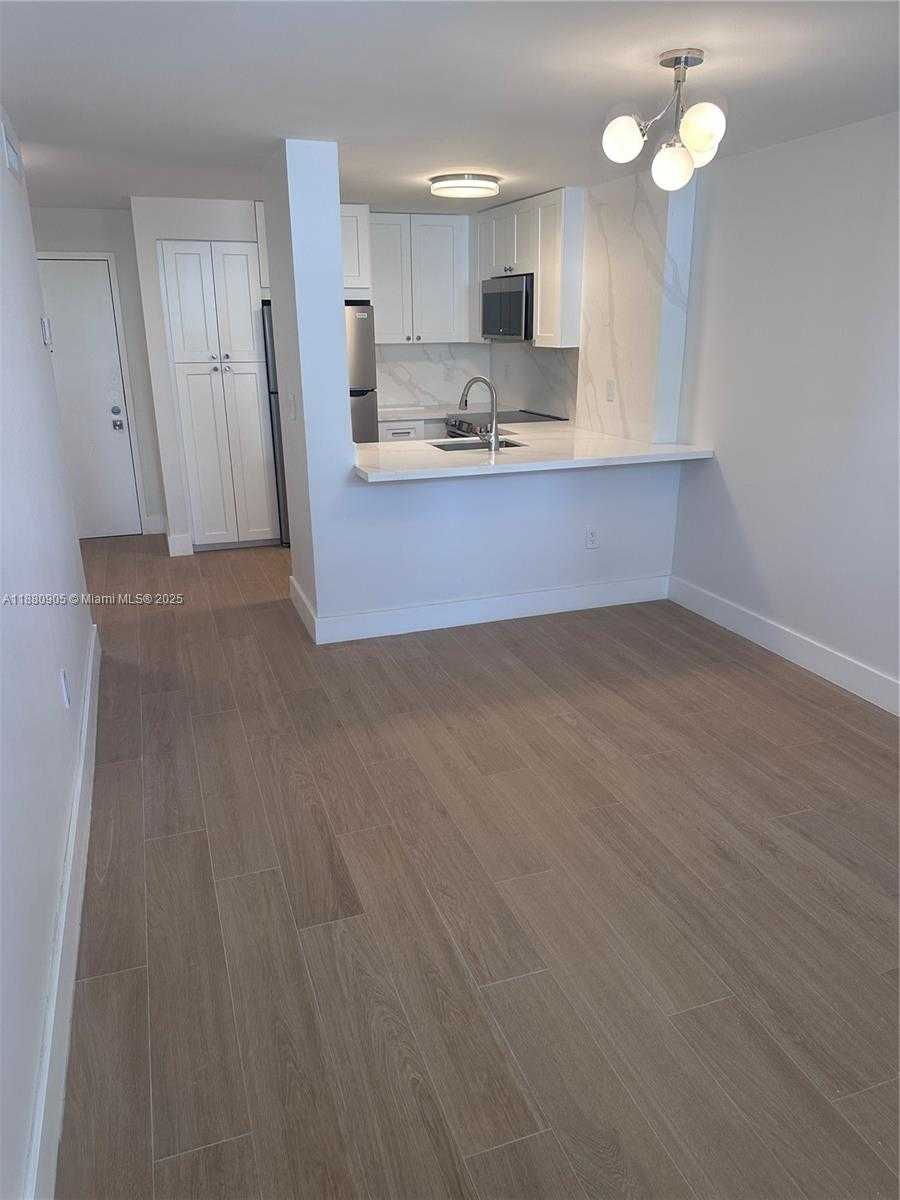 Small Image of 210 SOUTH WEST 11TH ST #505, Miami Number 2
