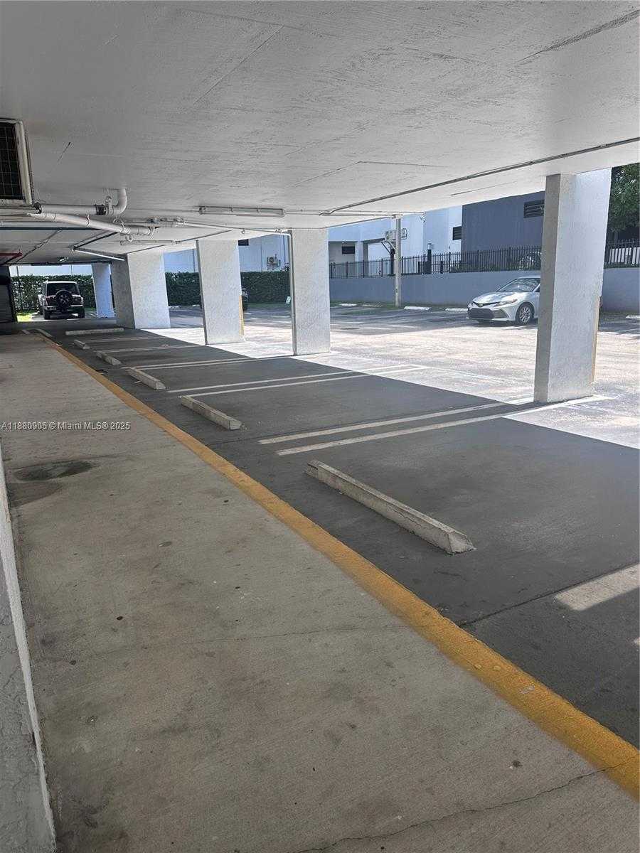Small Image of 210 SOUTH WEST 11TH ST #505, Miami Number 23
