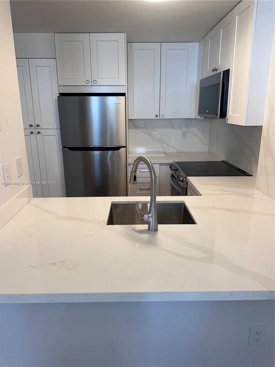 Small Image of 210 SOUTH WEST 11TH ST #505, Miami Number 4
