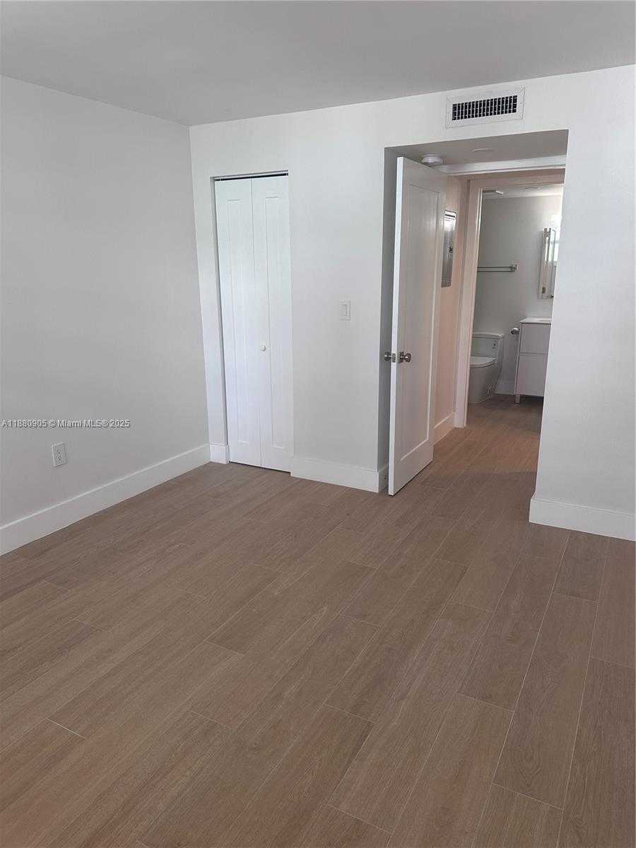 Small Image of 210 SOUTH WEST 11TH ST #505, Miami Number 9