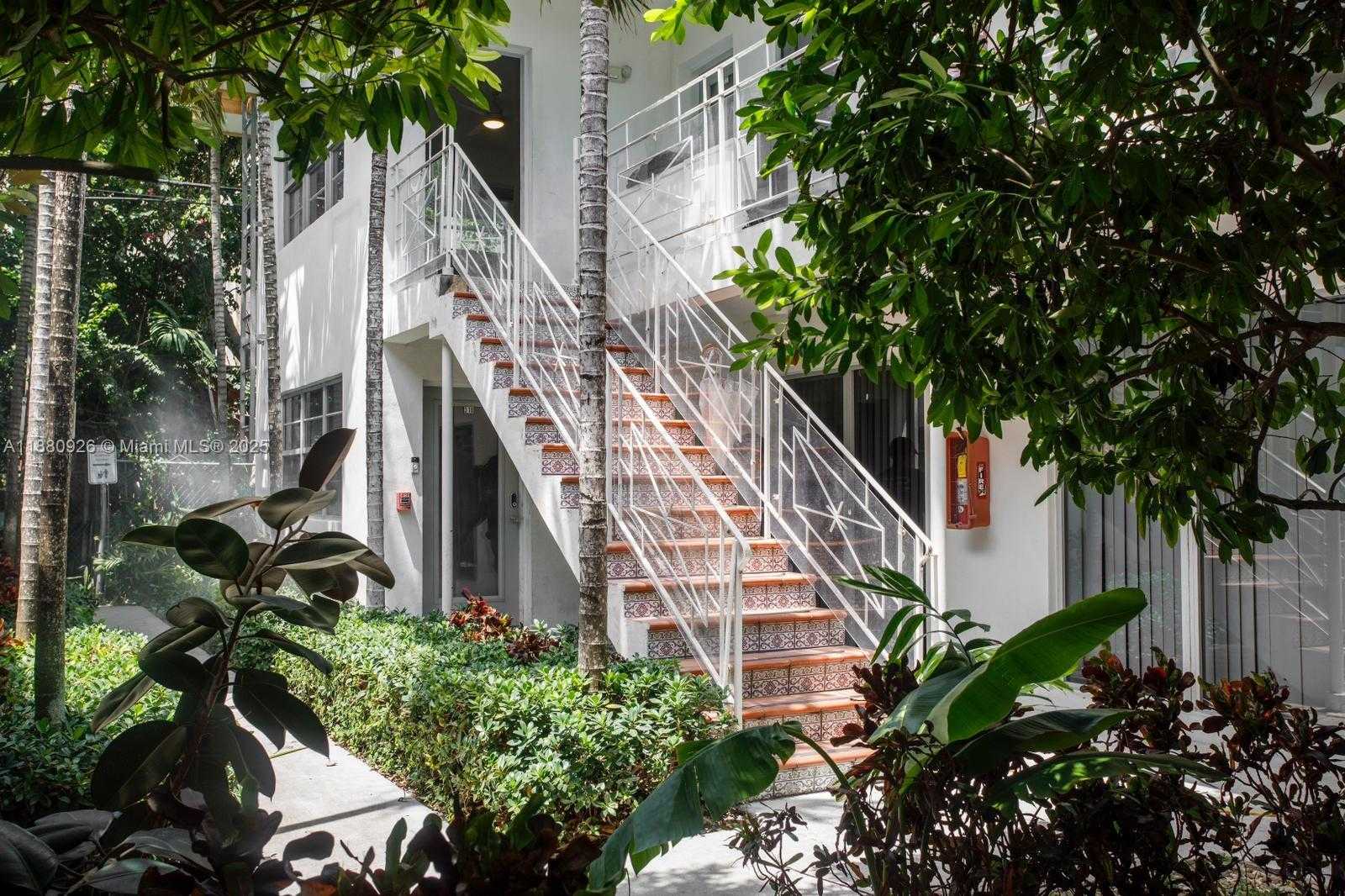 Small Image of 1568 PENNSYLVANIA AVE #328, Miami Beach Number 8