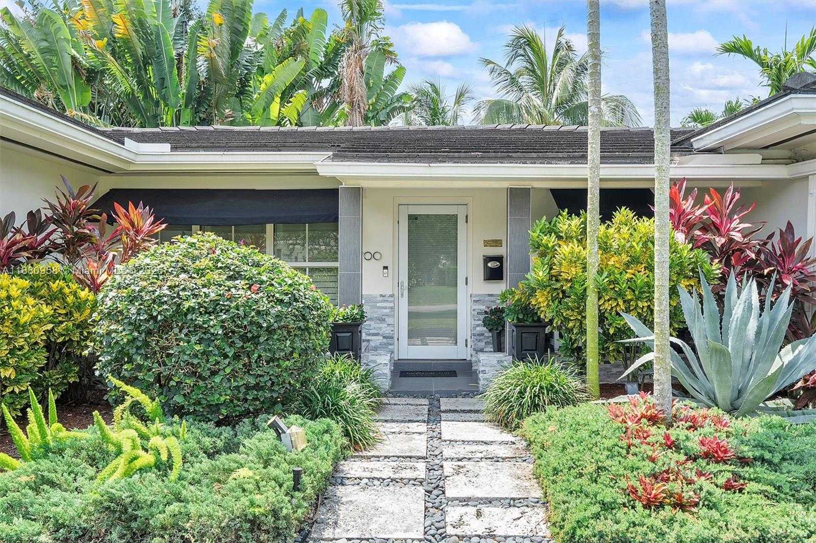 Small Image of 700 VILABELLA AVE, Coral Gables Number 10