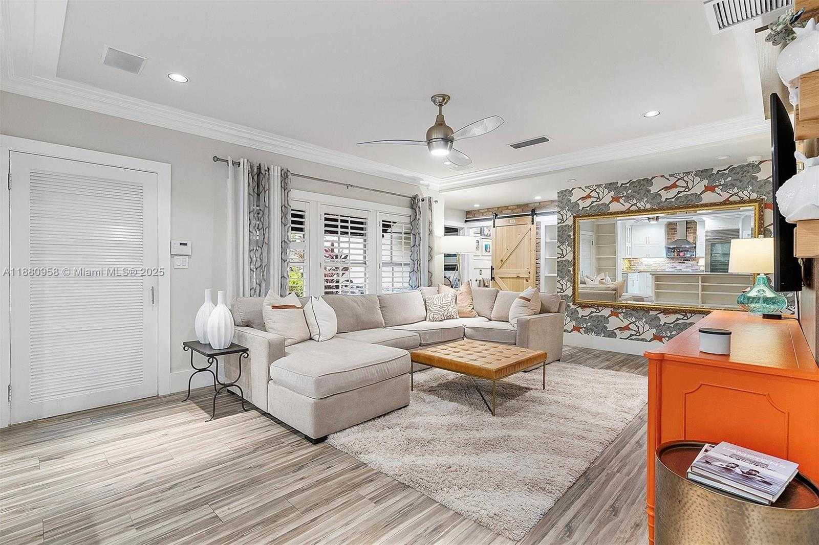 Small Image of 700 VILABELLA AVE, Coral Gables Number 13
