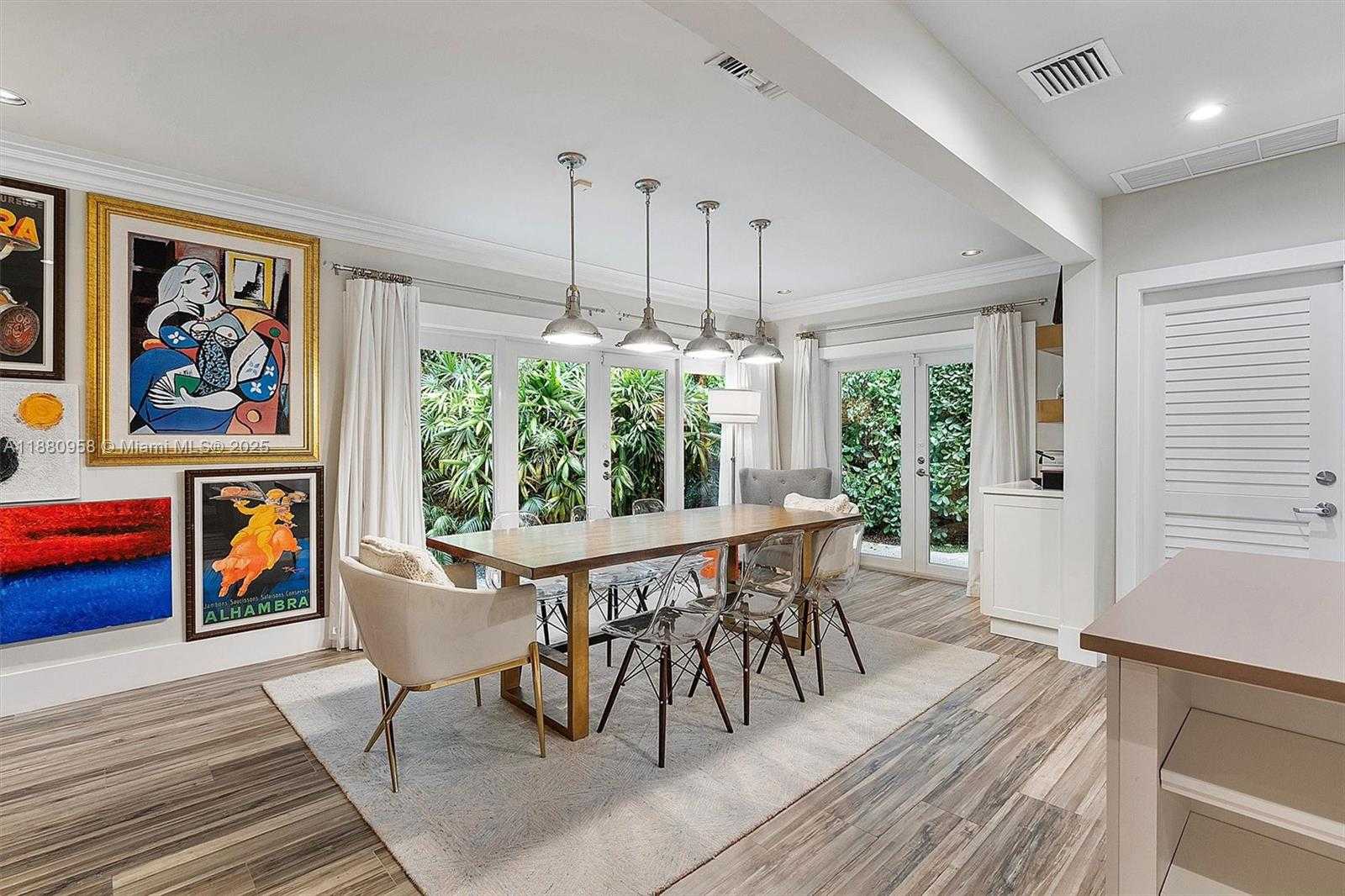 Small Image of 700 VILABELLA AVE, Coral Gables Number 27