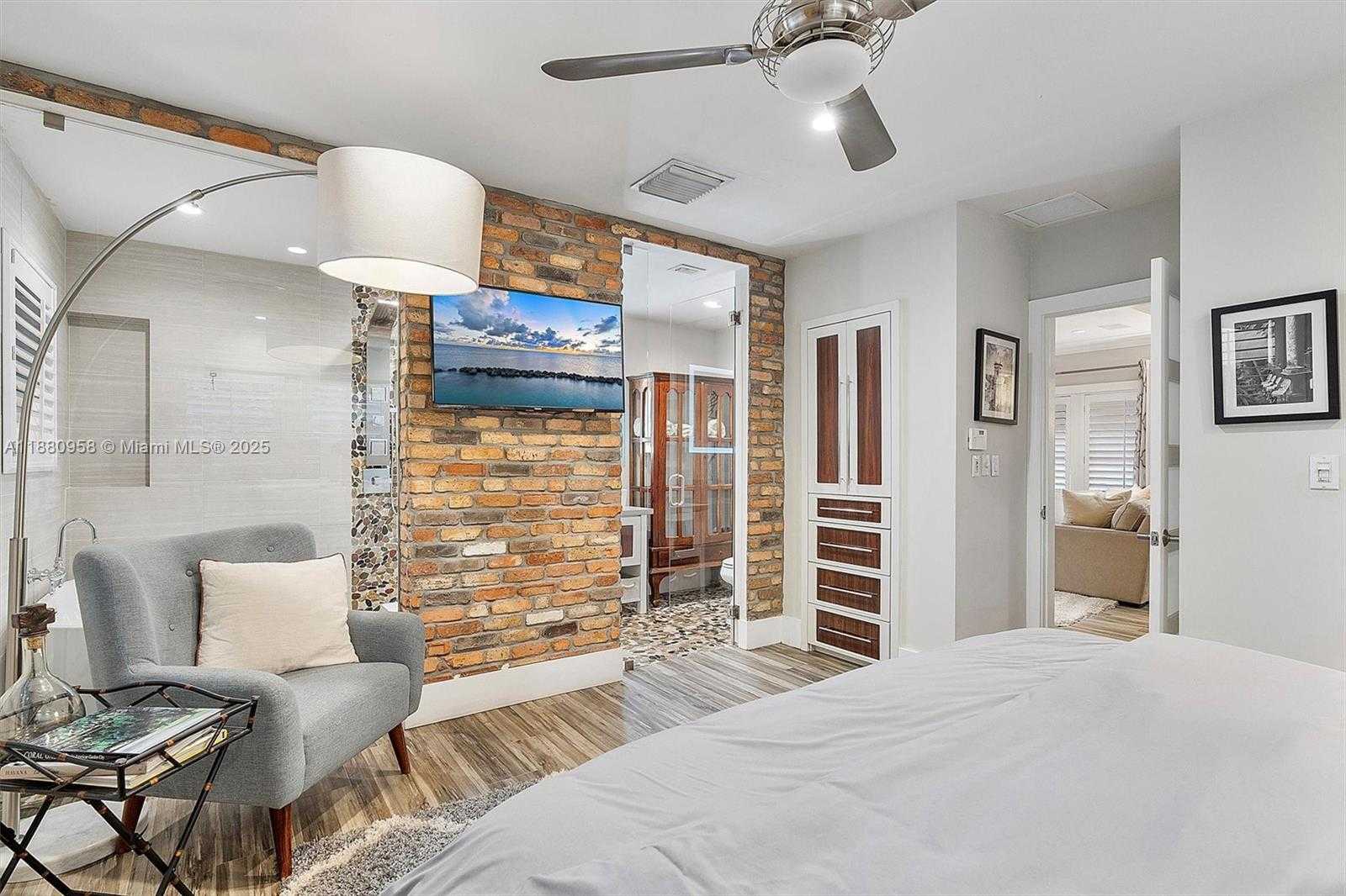 Small Image of 700 VILABELLA AVE, Coral Gables Number 37