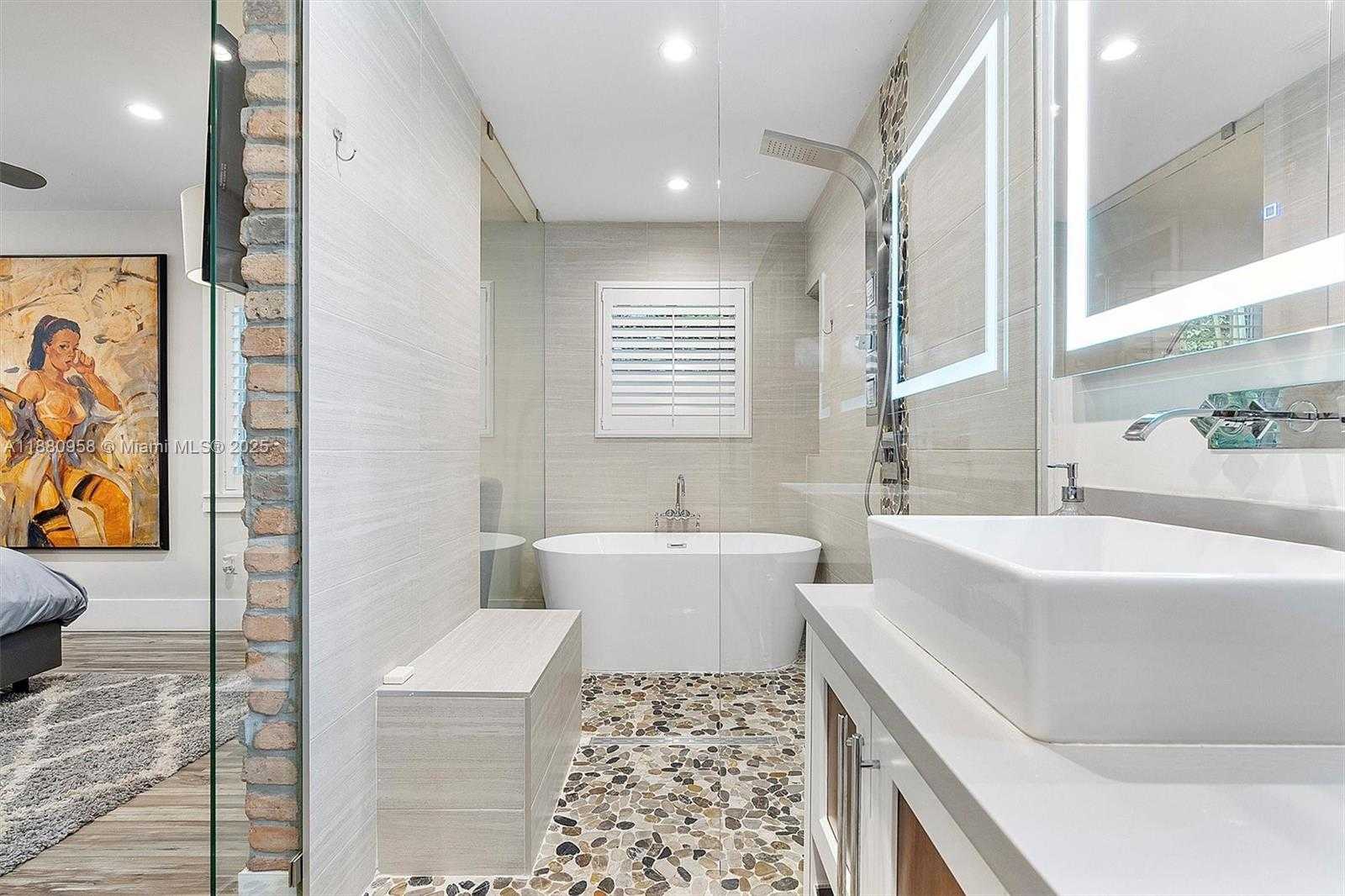 Small Image of 700 VILABELLA AVE, Coral Gables Number 39