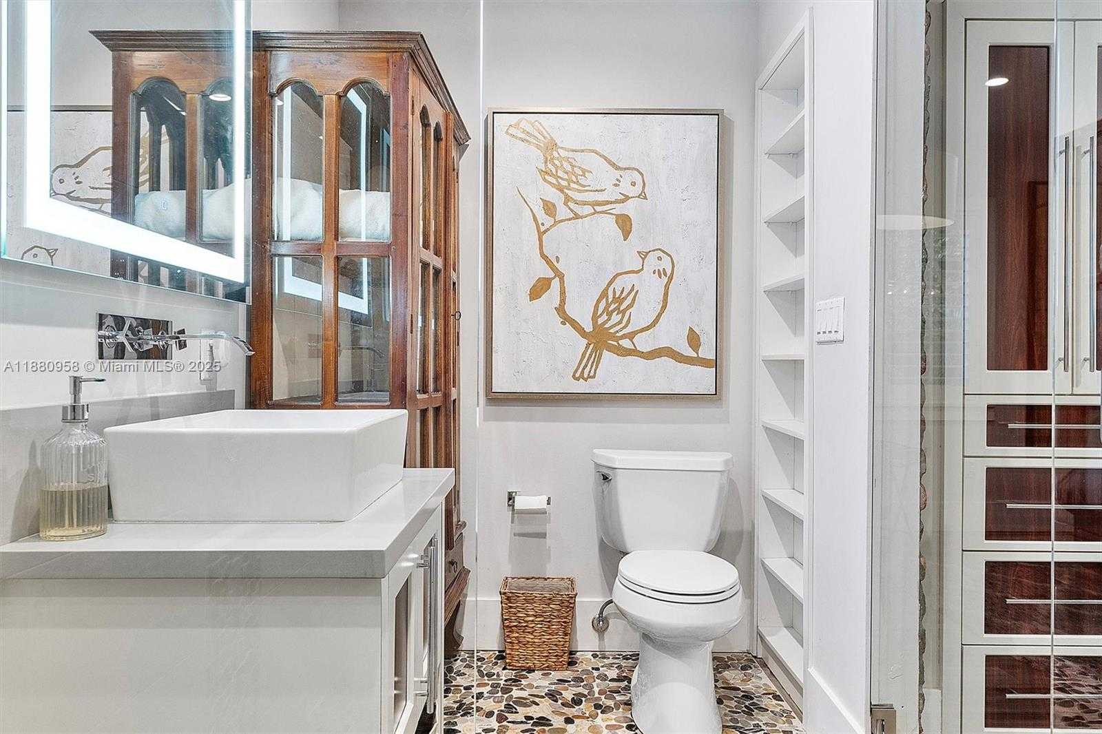Small Image of 700 VILABELLA AVE, Coral Gables Number 43