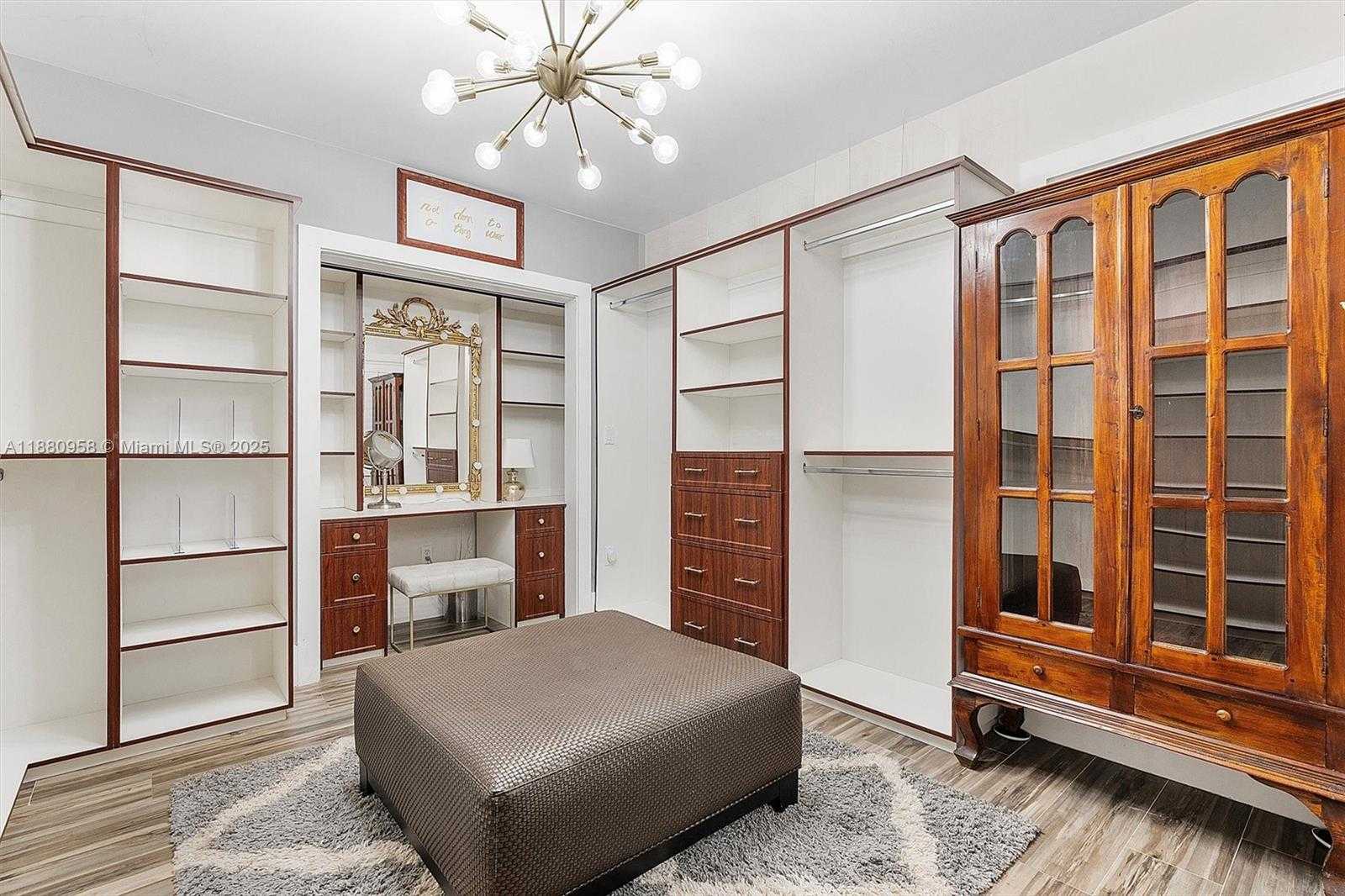Small Image of 700 VILABELLA AVE, Coral Gables Number 44