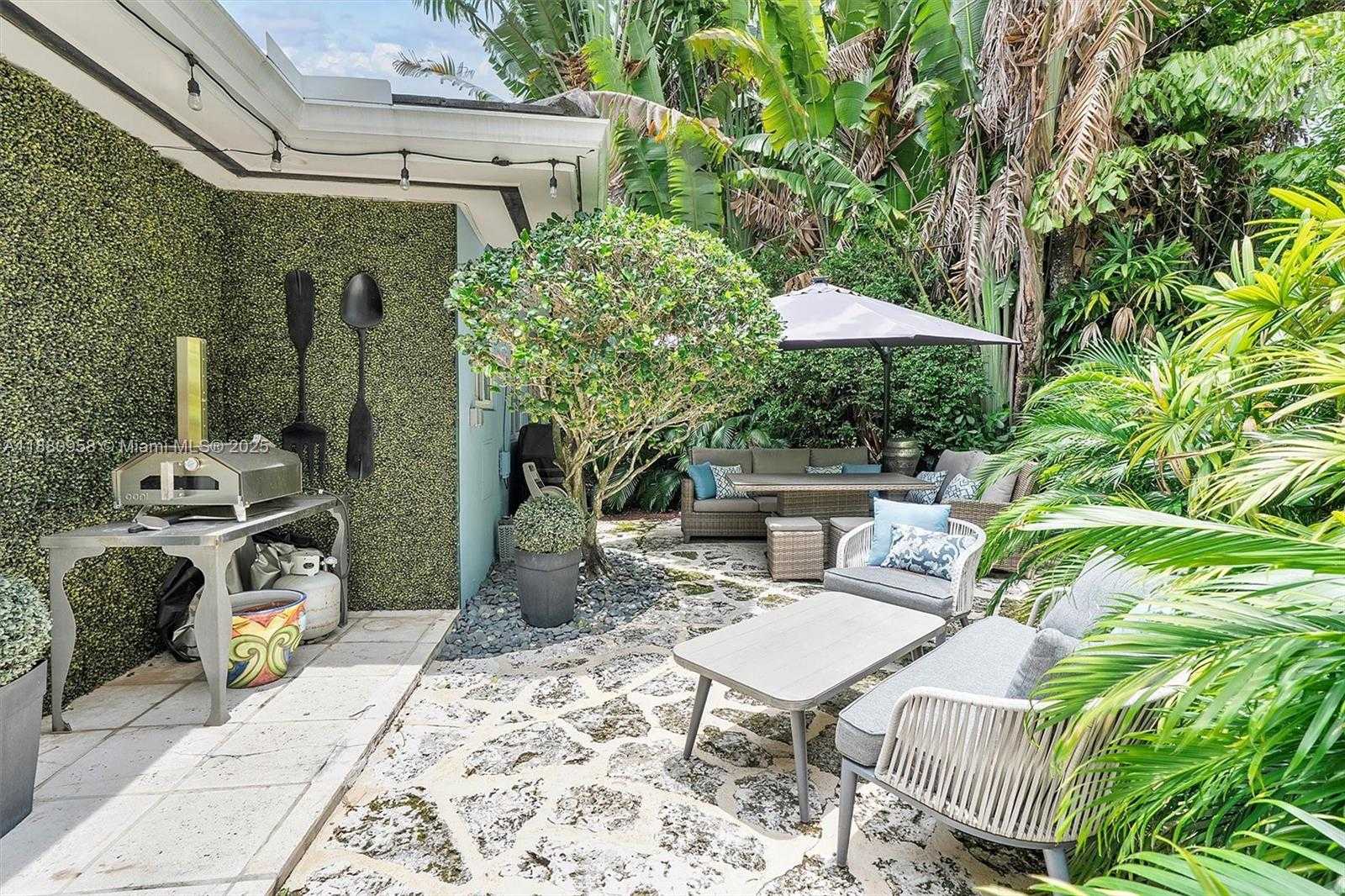 Small Image of 700 VILABELLA AVE, Coral Gables Number 58