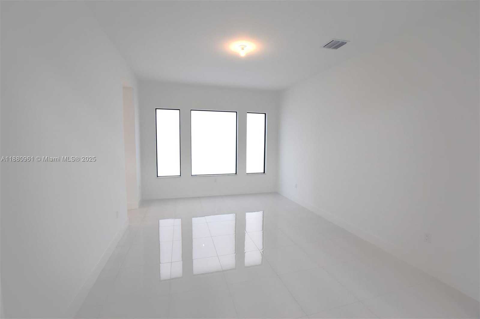 Small Image of 17064 TETON RIVER RD, Boca Raton Number 13