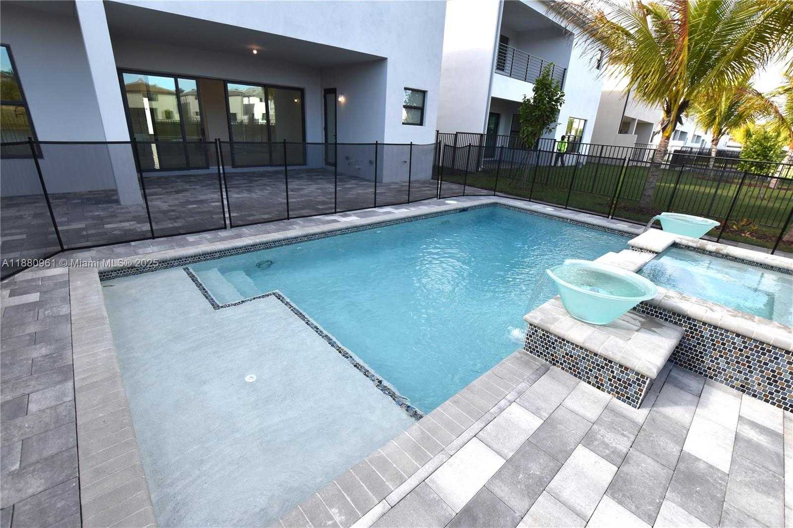 Small Image of 17064 TETON RIVER RD, Boca Raton Number 3