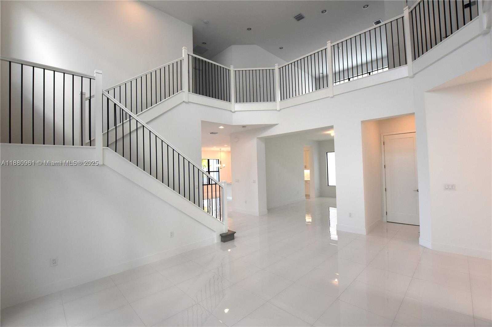Small Image of 17064 TETON RIVER RD, Boca Raton Number 4