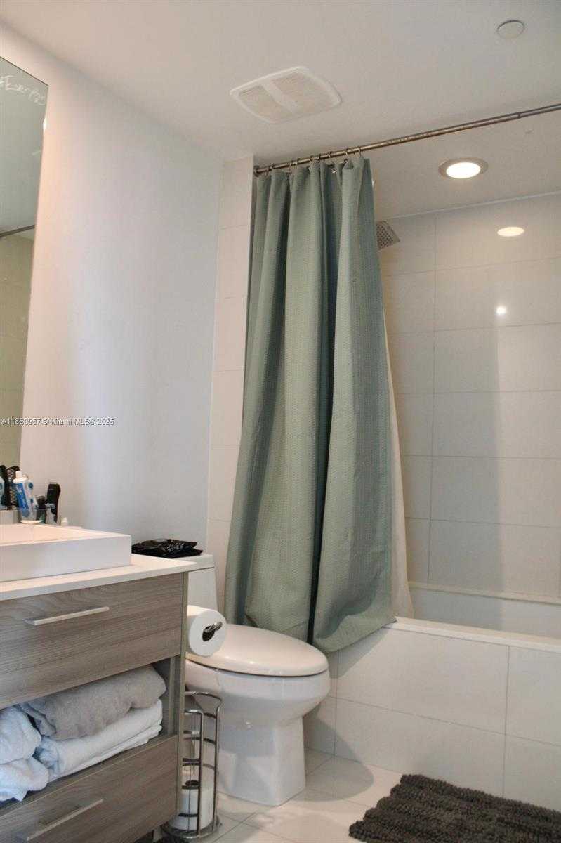 Small Image of 1300 SOUTH MIAMI AVE #3108, Miami Number 18