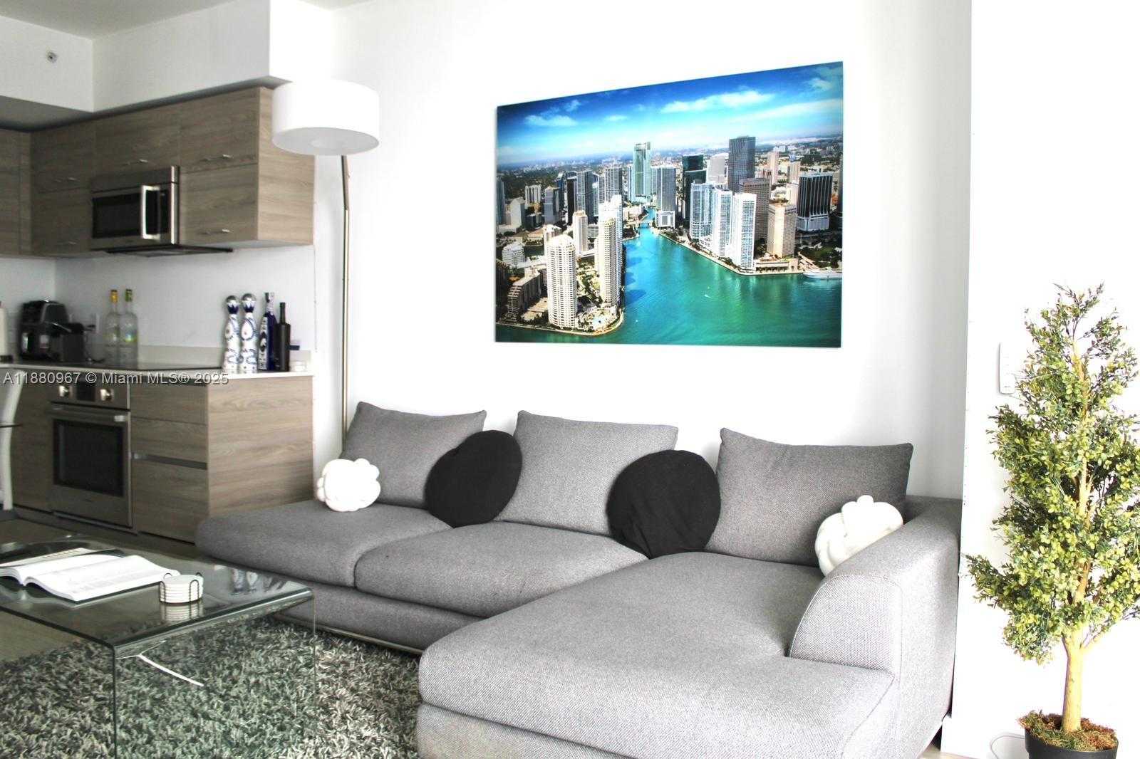 Small Image of 1300 SOUTH MIAMI AVE #3108, Miami Number 19