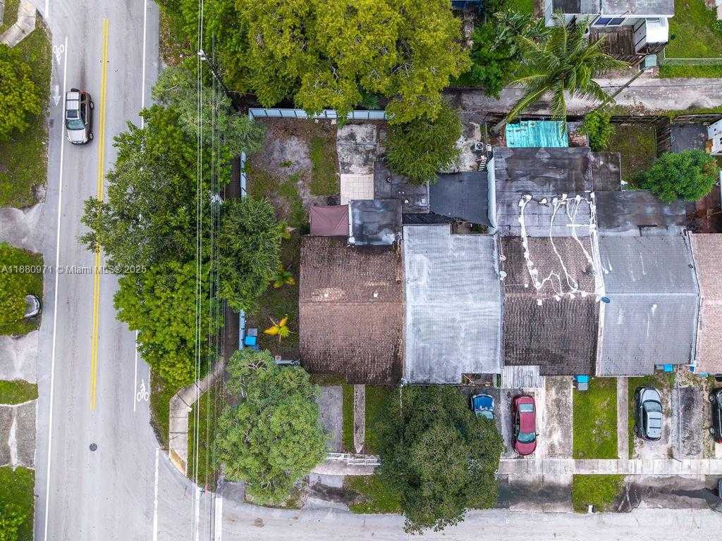 Small Image of 5551 SOUTH WEST 37TH ST, West Park Number 30