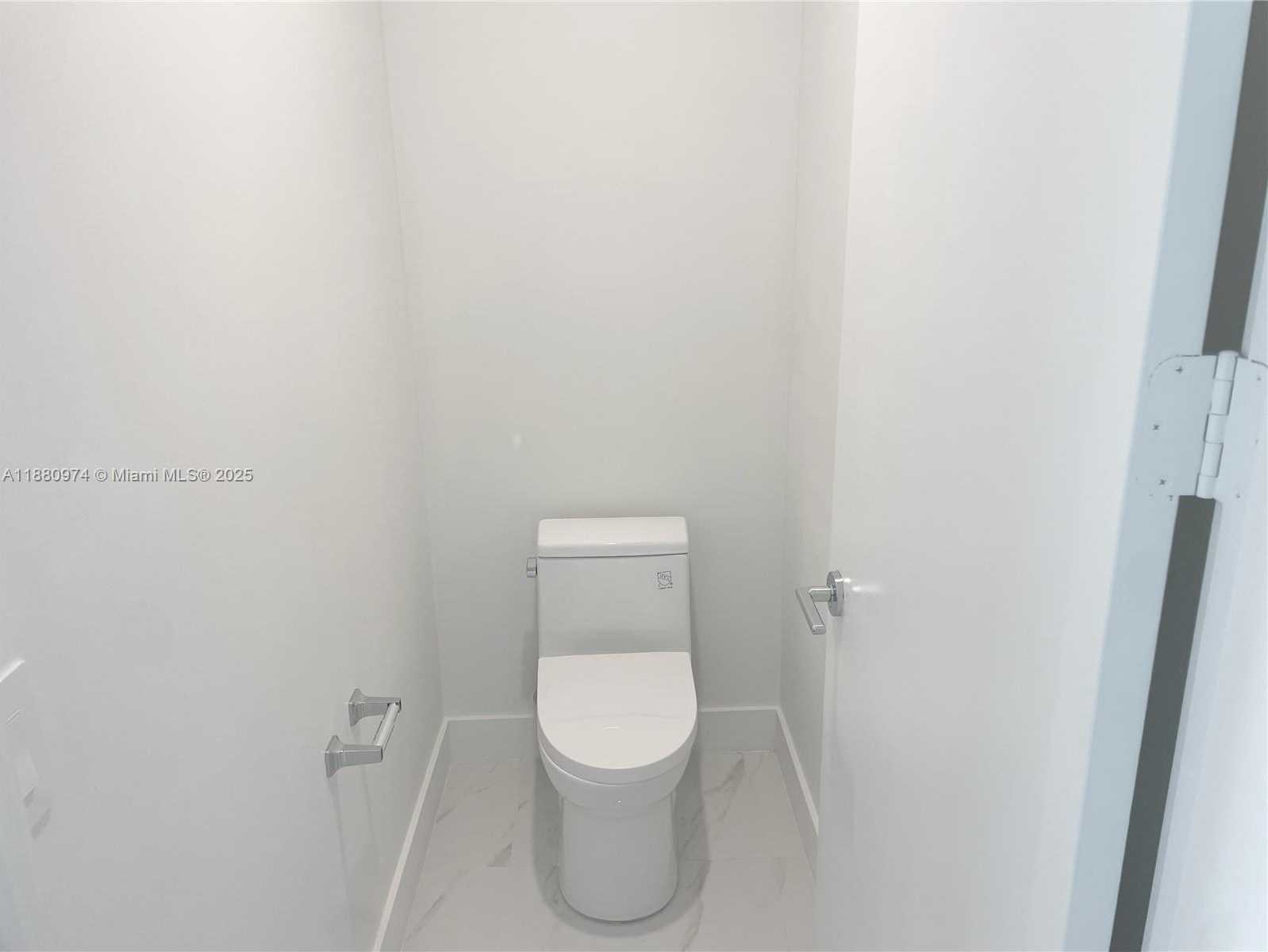 Small Image of 700 NE 24TH ST #4604, Miami Number 14