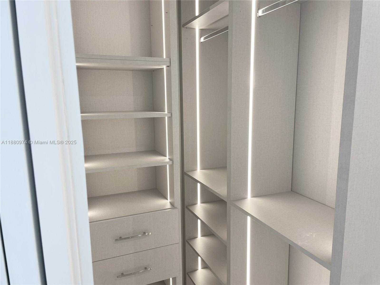 Small Image of 700 NE 24TH ST #4604, Miami Number 16