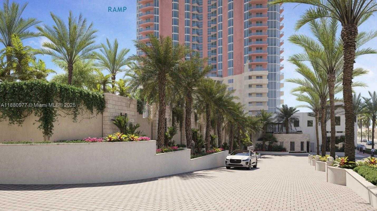Small Image of 300 SOUTH POINTE DR #504, Miami Beach Number 21