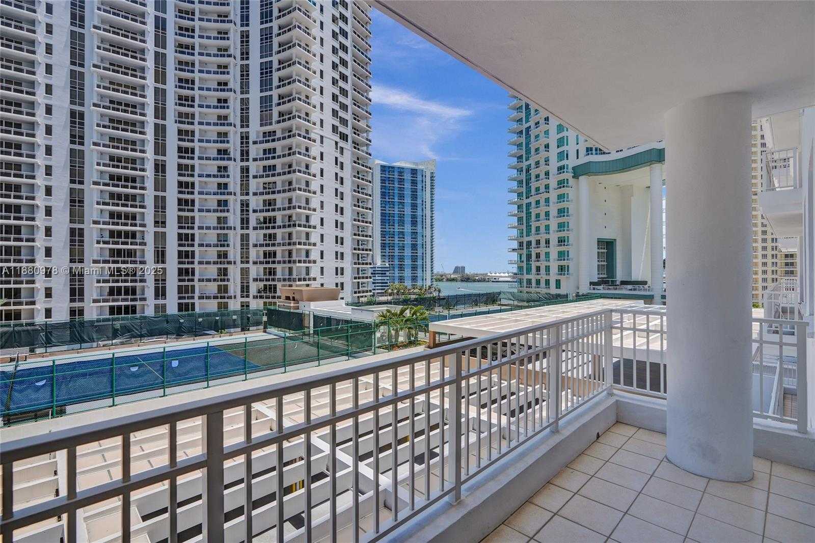 Small Image of 801 BRICKELL KEY BLVD #808, Miami Number 13