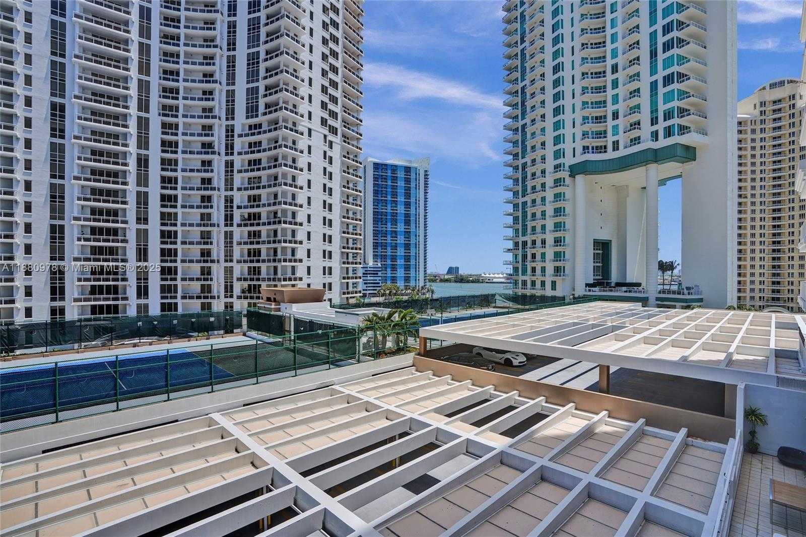 Small Image of 801 BRICKELL KEY BLVD #808, Miami Number 24