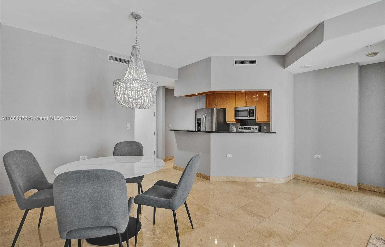 Small Image of 801 BRICKELL KEY BLVD #808, Miami Number 7