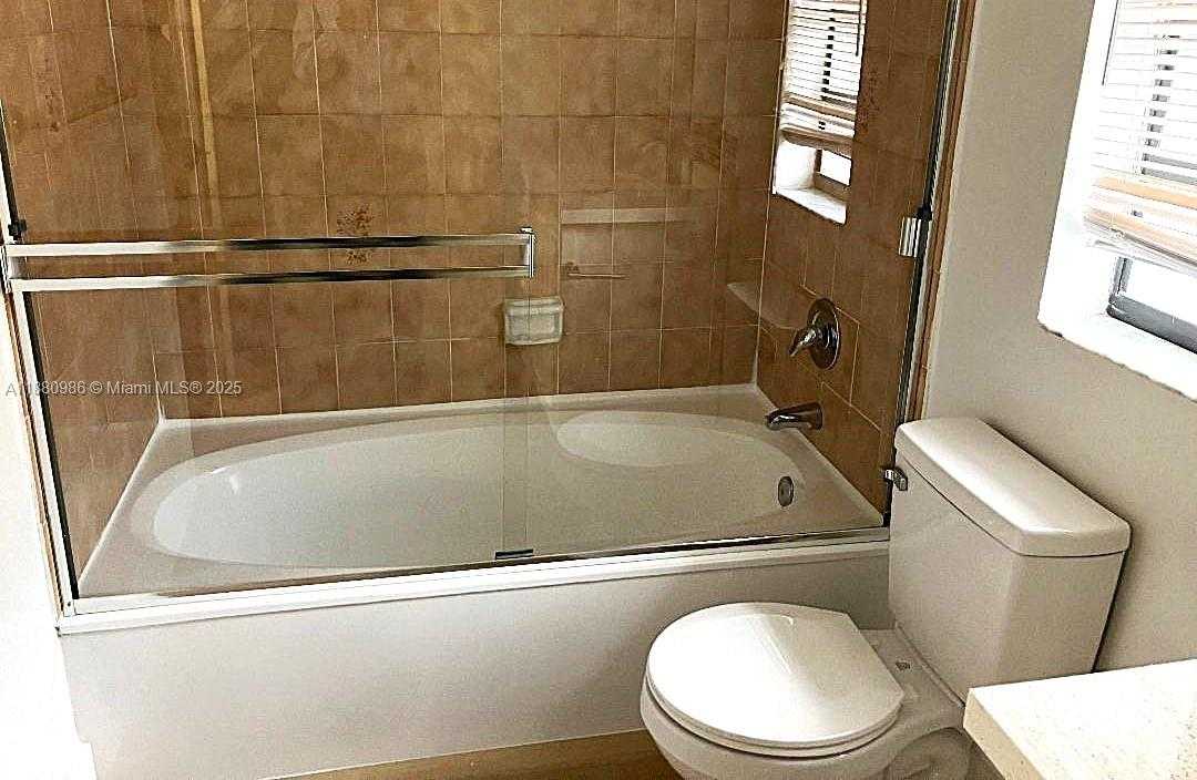 Small Image of 11480 SOUTH WEST 98TH ST, Miami Number 11