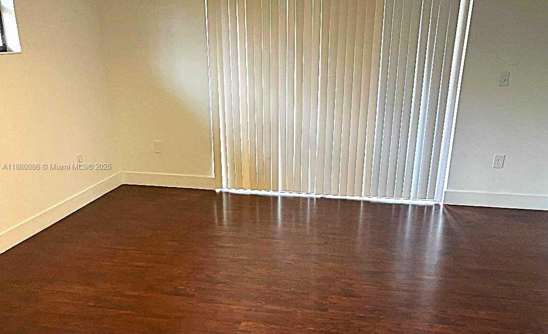 Small Image of 11480 SOUTH WEST 98TH ST, Miami Number 13