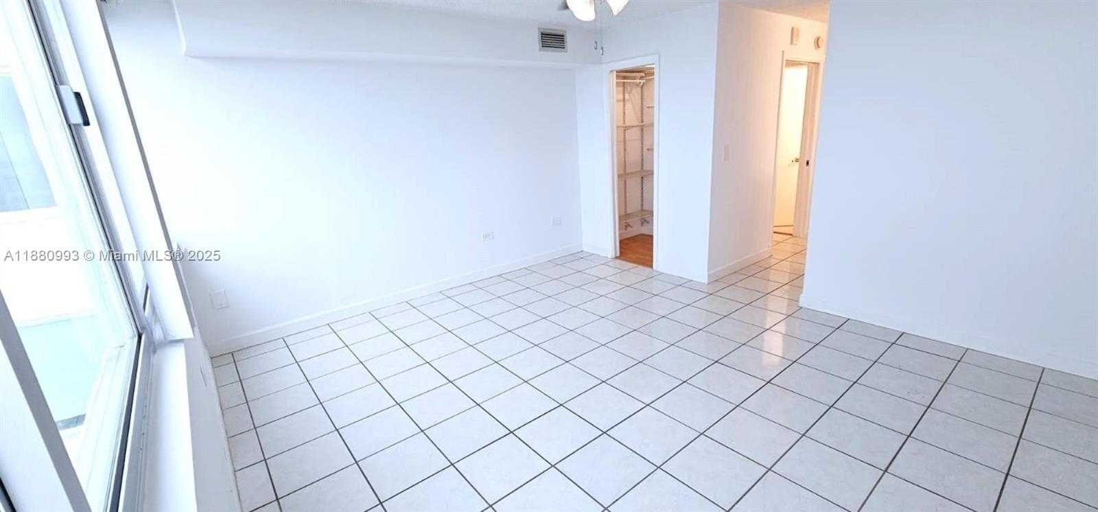 Small Image of 7135 COLLINS AVE #1421, Miami Beach Number 26