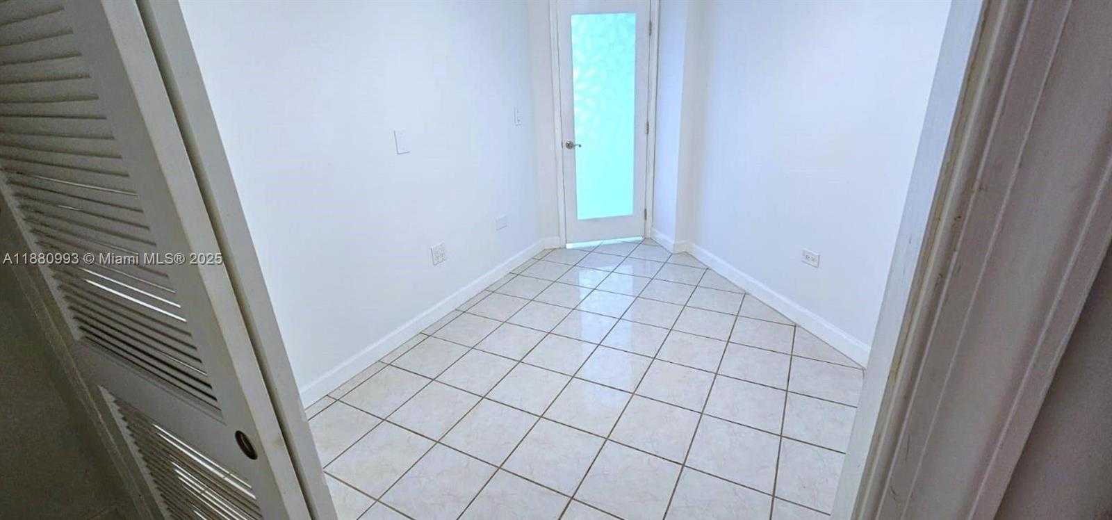 Small Image of 7135 COLLINS AVE #1421, Miami Beach Number 29