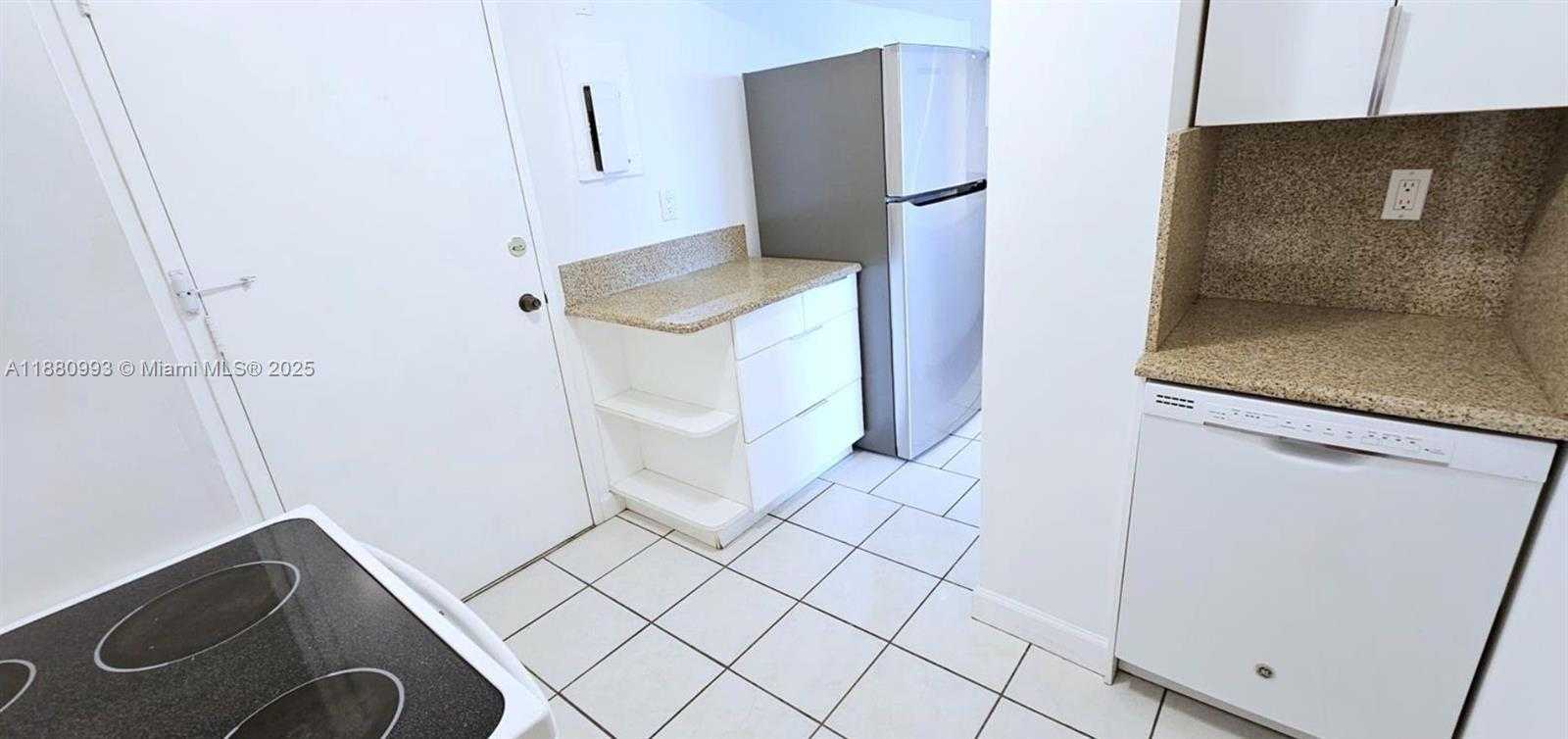 Small Image of 7135 COLLINS AVE #1421, Miami Beach Number 32