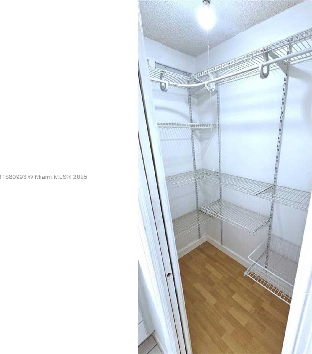 Small Image of 7135 COLLINS AVE #1421, Miami Beach Number 34