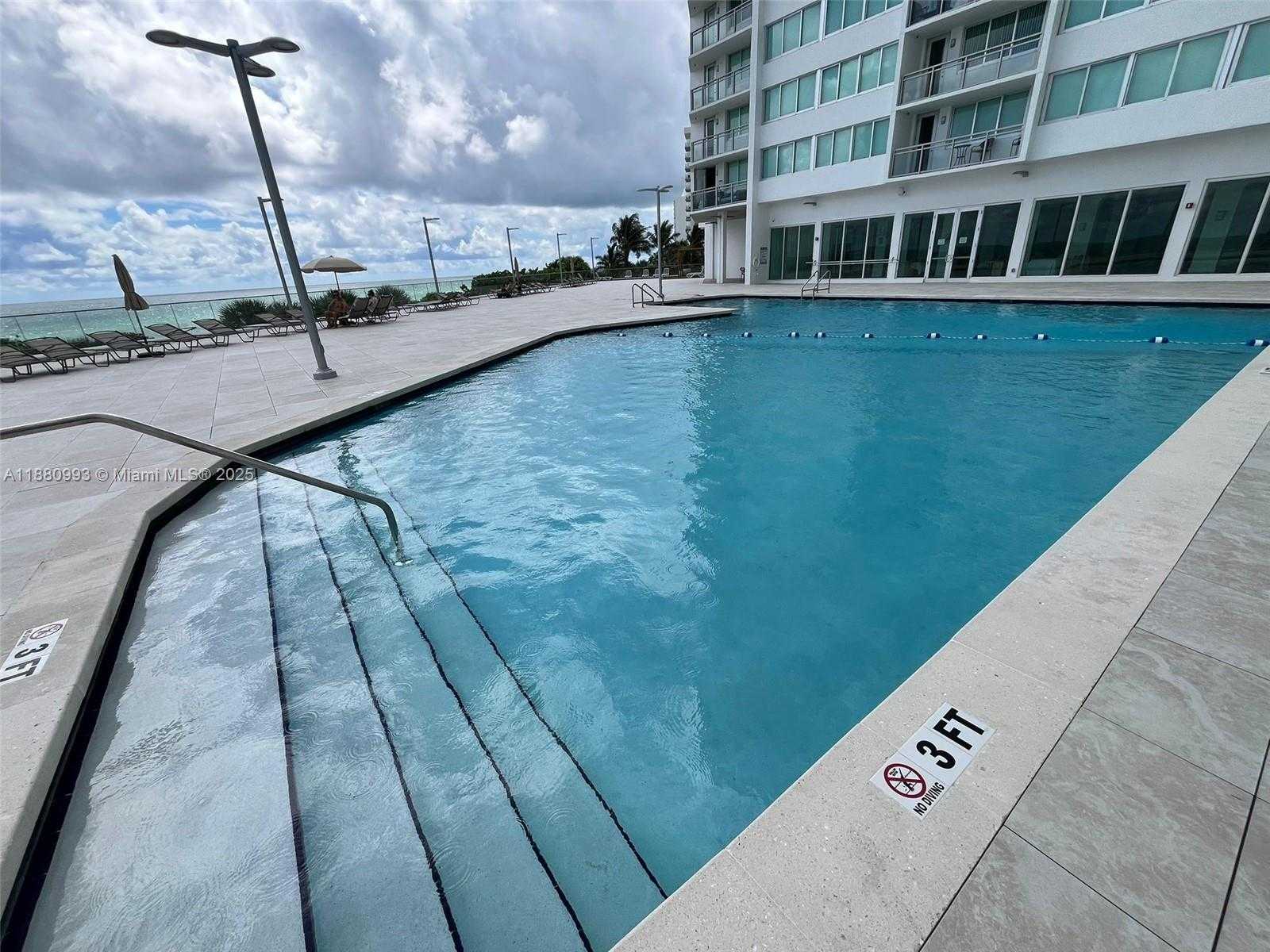 Small Image of 7135 COLLINS AVE #1421, Miami Beach Number 49