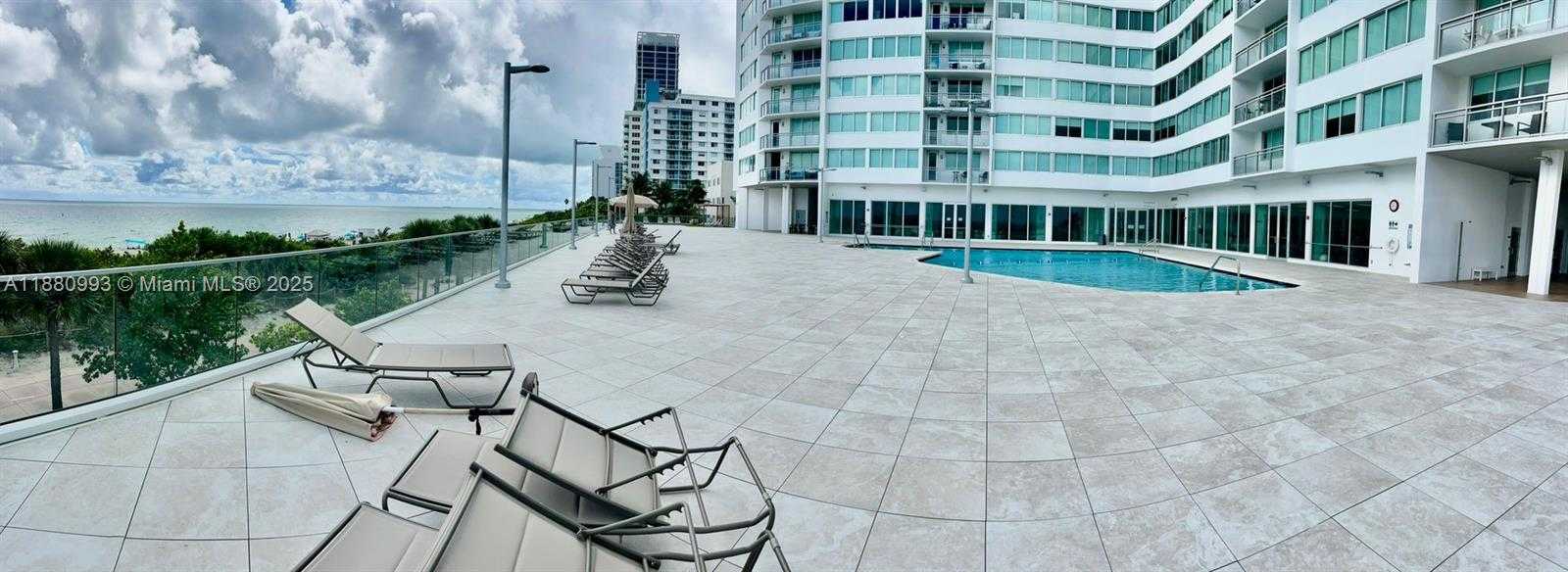 Small Image of 7135 COLLINS AVE #1421, Miami Beach Number 52