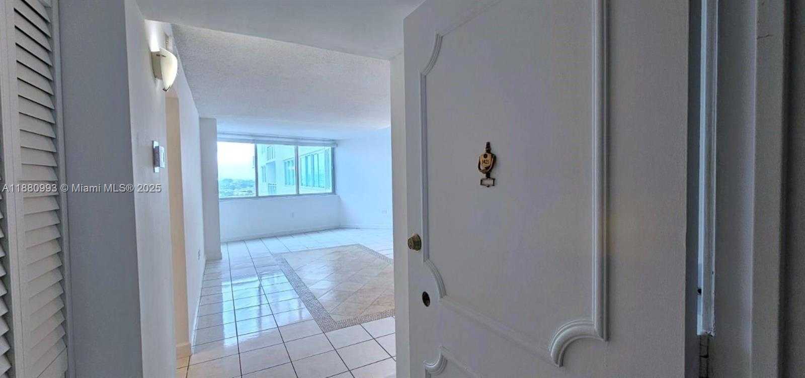 Small Image of 7135 COLLINS AVE #1421, Miami Beach Number 6