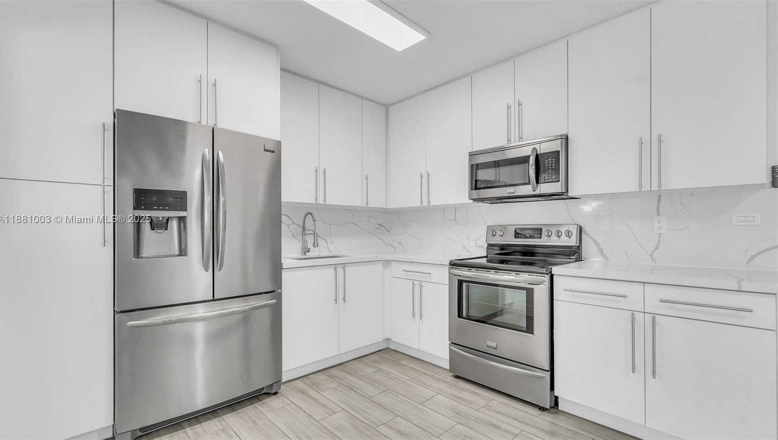 Small Image of 7290 SOUTH WEST 34TH ST RD, Miami Number 2