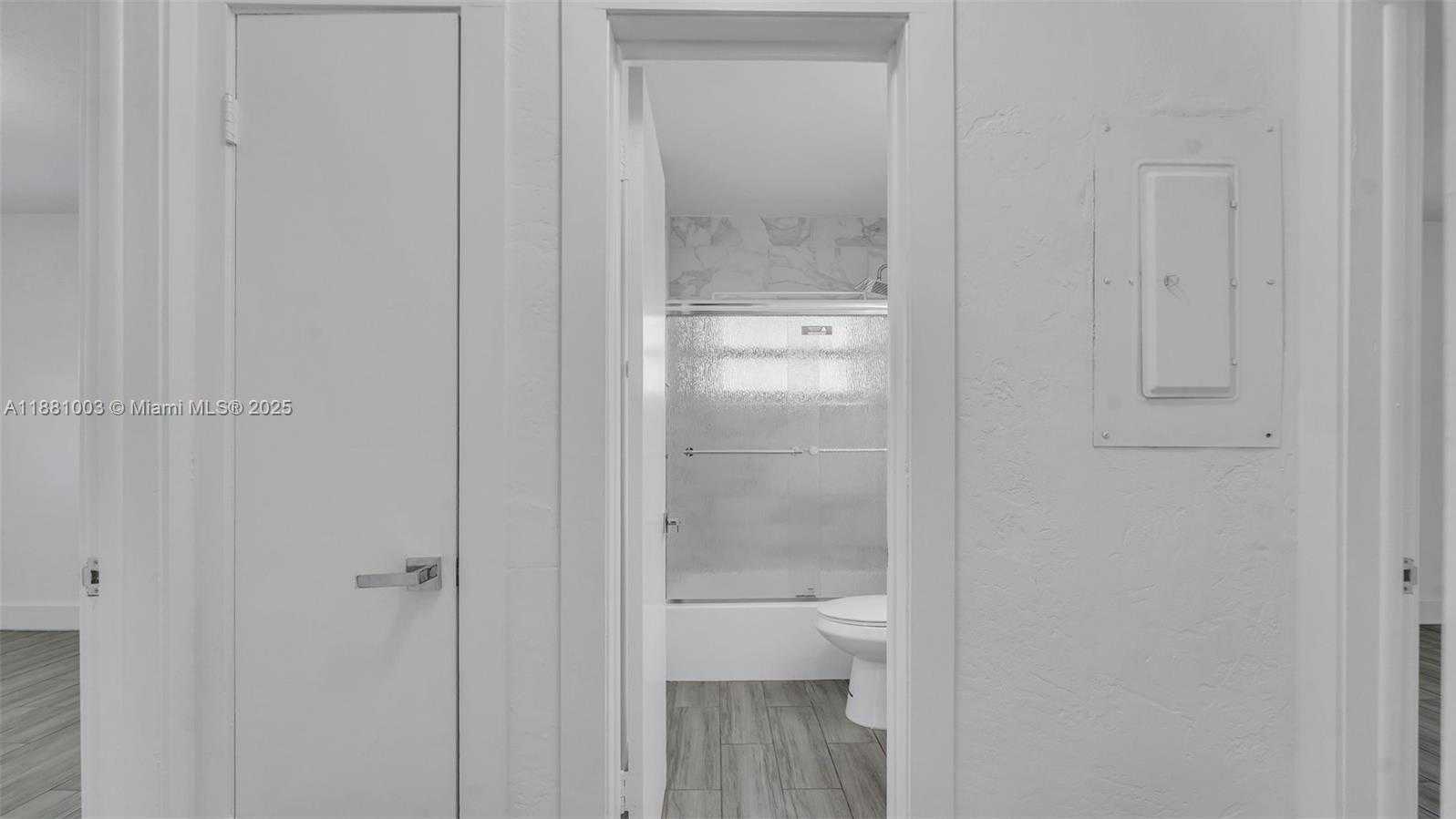 Small Image of 7290 SOUTH WEST 34TH ST RD, Miami Number 32