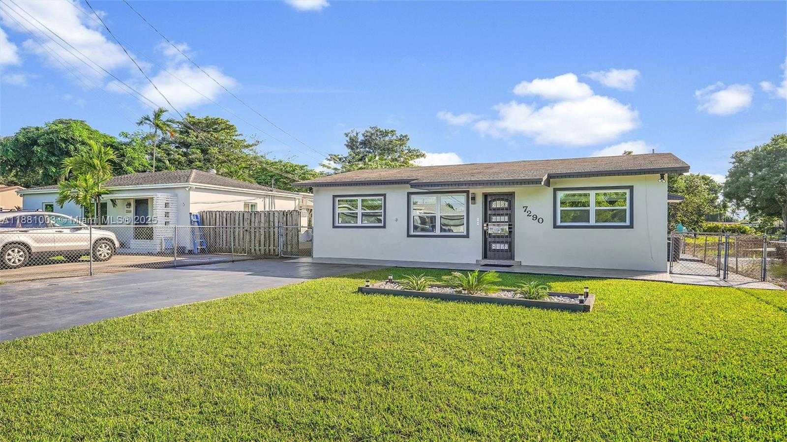 Small Image of 7290 SOUTH WEST 34TH ST RD, Miami Number 36