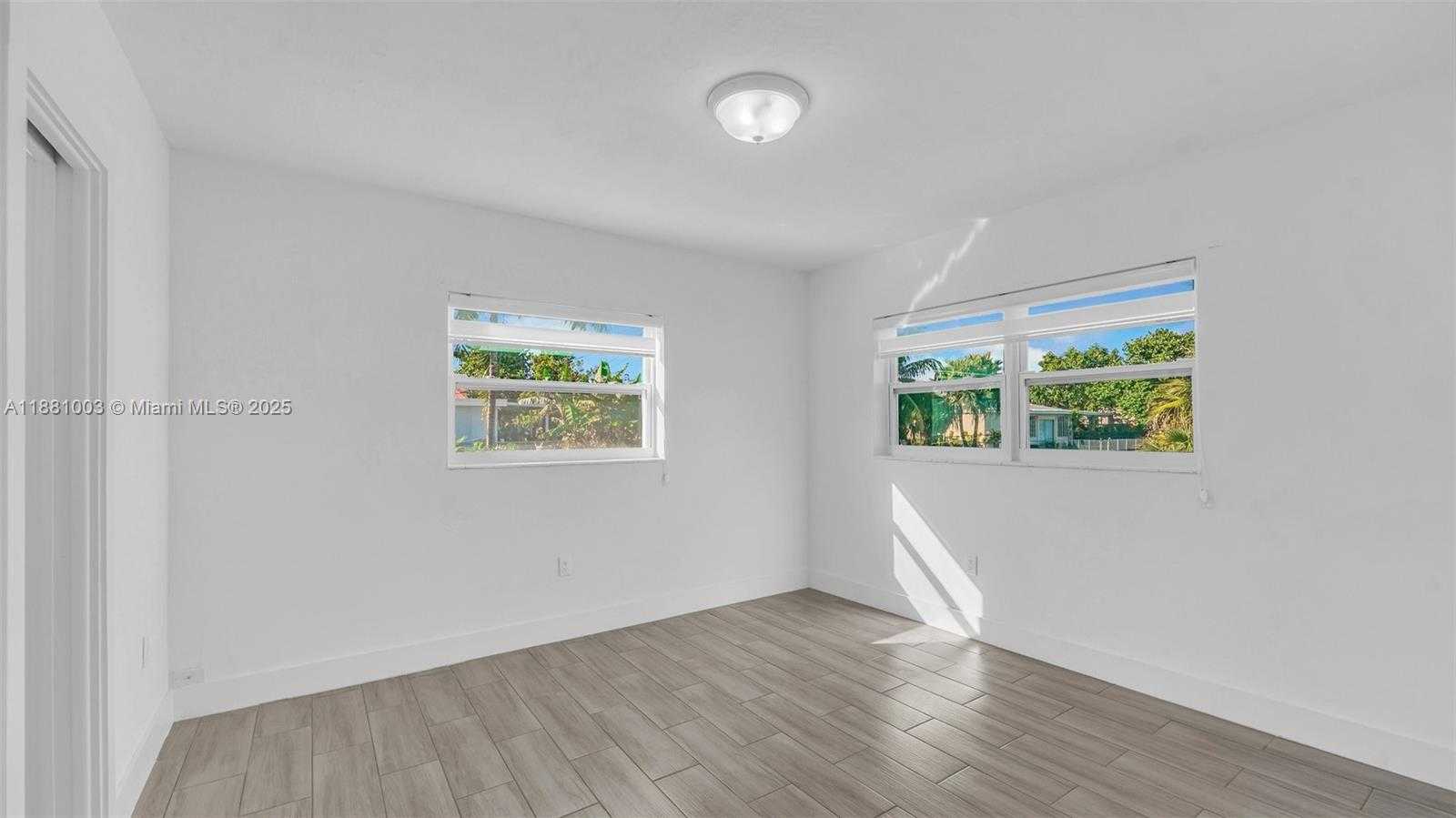 Small Image of 7290 SOUTH WEST 34TH ST RD, Miami Number 6