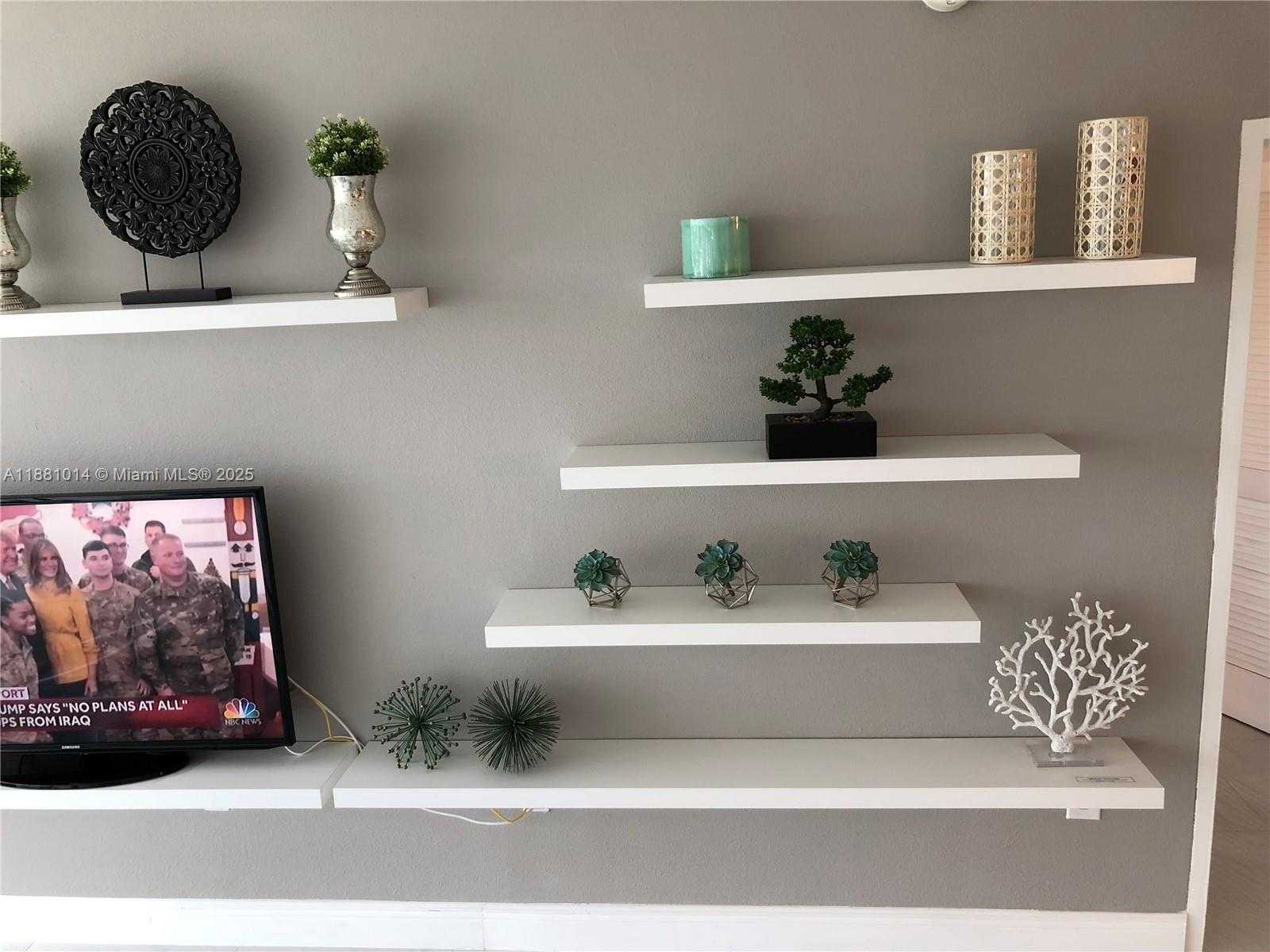 Small Image of 10275 COLLINS AVE #624, Bal Harbour Number 13